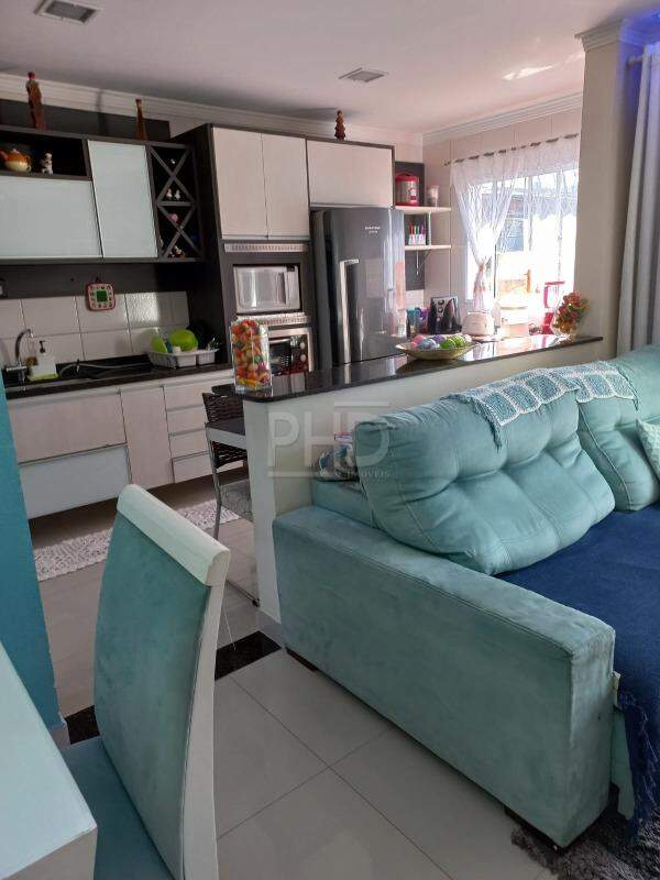 Sobrado à venda com 3 quartos, 133m² - Foto 1