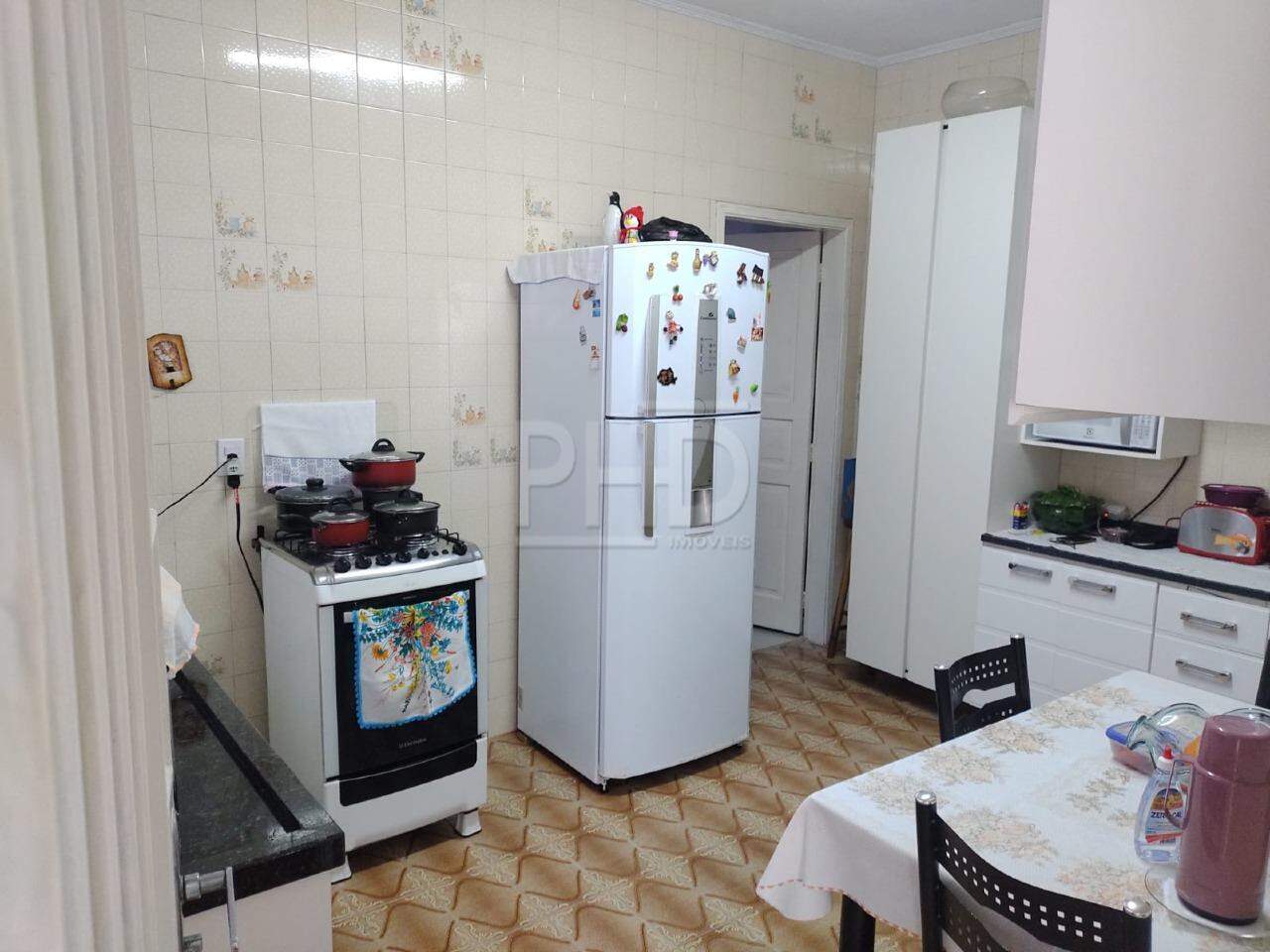 Casa à venda com 2 quartos, 121m² - Foto 6