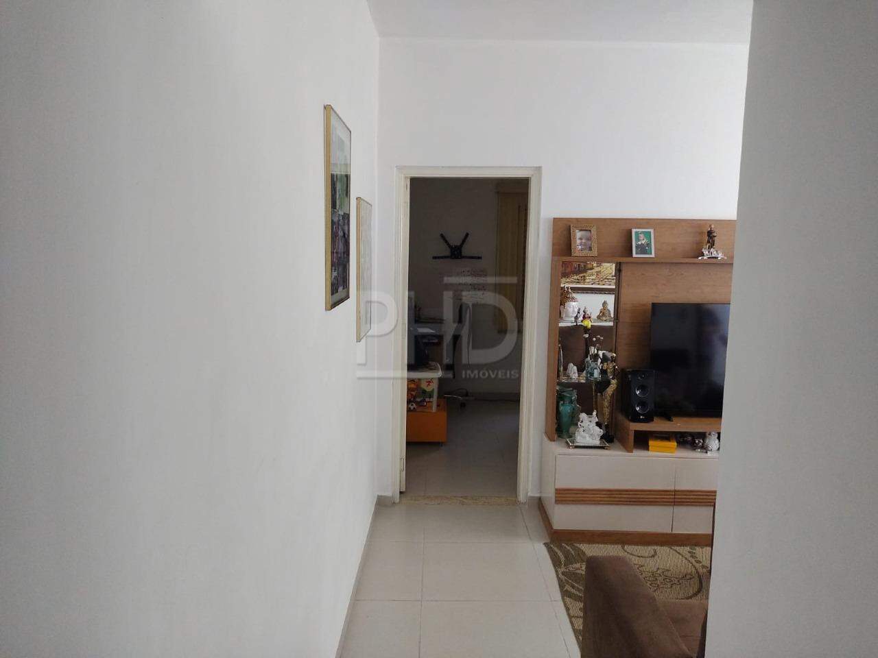 Casa à venda com 2 quartos, 121m² - Foto 3