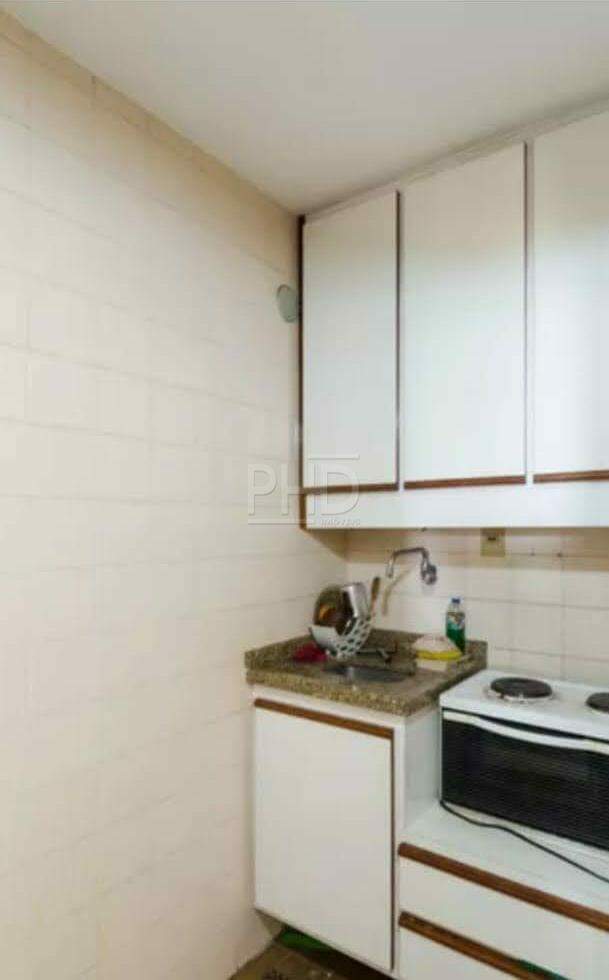 Apartamento à venda com 1 quarto, 40m² - Foto 24