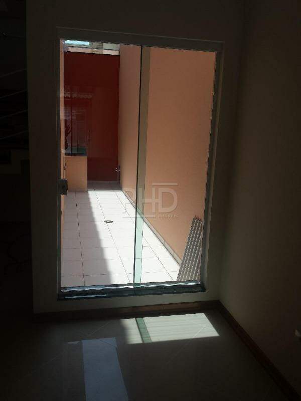 Sobrado à venda com 3 quartos, 130m² - Foto 3