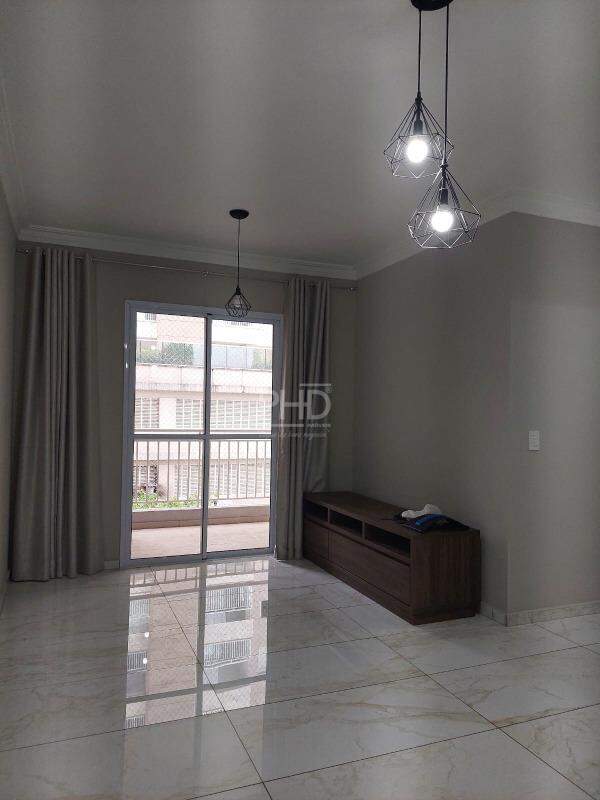 Apartamento à venda com 3 quartos, 90m² - Foto 1