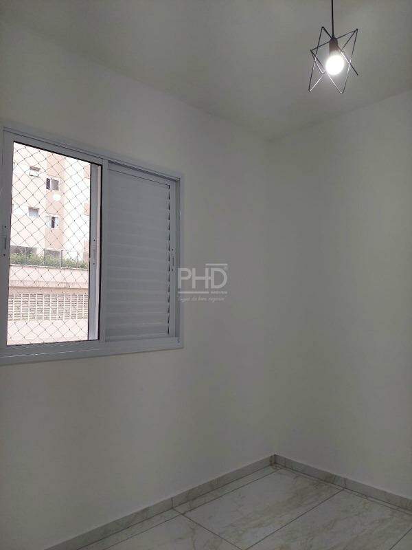 Apartamento à venda com 3 quartos, 90m² - Foto 13