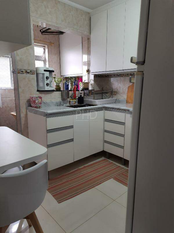 Apartamento à venda com 2 quartos, 62m² - Foto 6