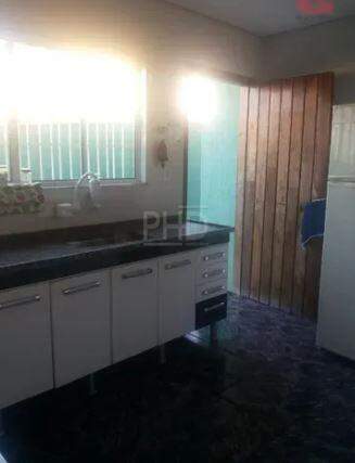 Sobrado à venda com 2 quartos, 260m² - Foto 3