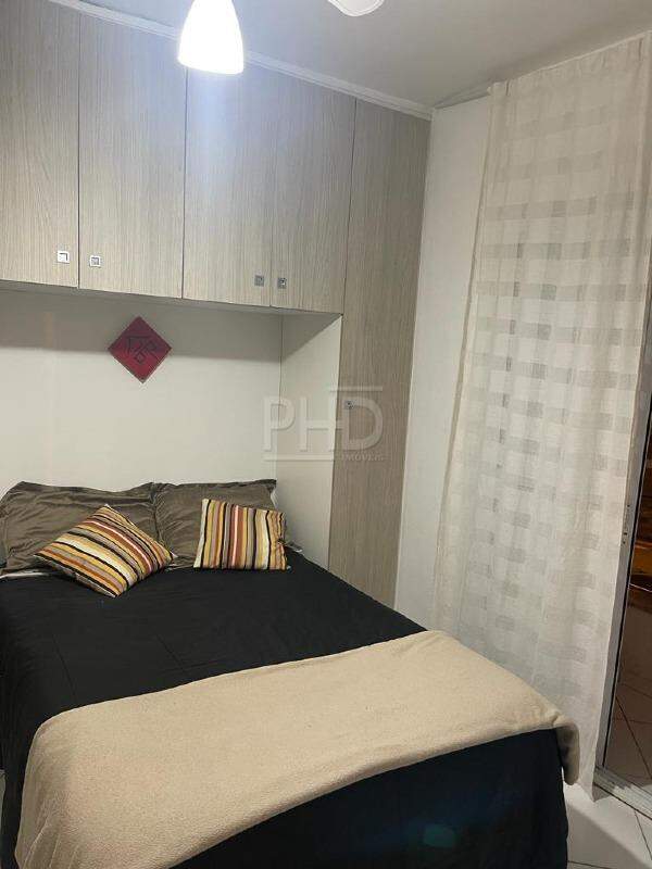 Apartamento à venda com 2 quartos, 57m² - Foto 15