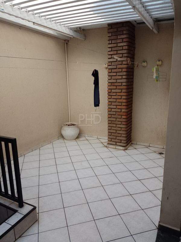 Sobrado à venda com 3 quartos, 225m² - Foto 37