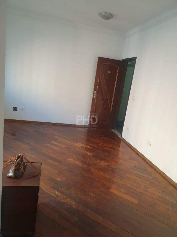 Apartamento à venda com 3 quartos, 70m² - Foto 11