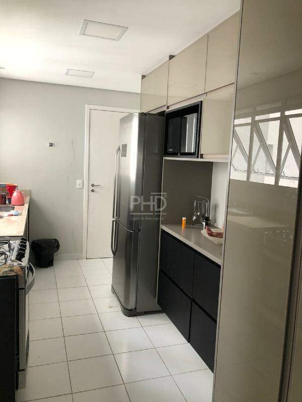 Apartamento à venda com 3 quartos, 155m² - Foto 9