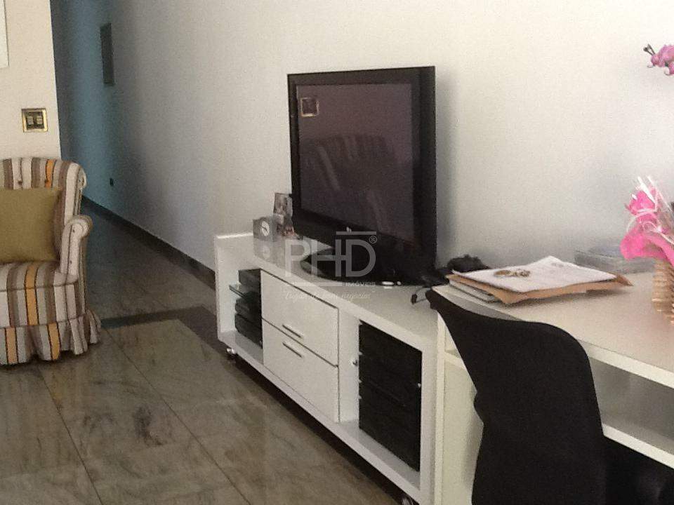 Sobrado à venda com 3 quartos, 275m² - Foto 1