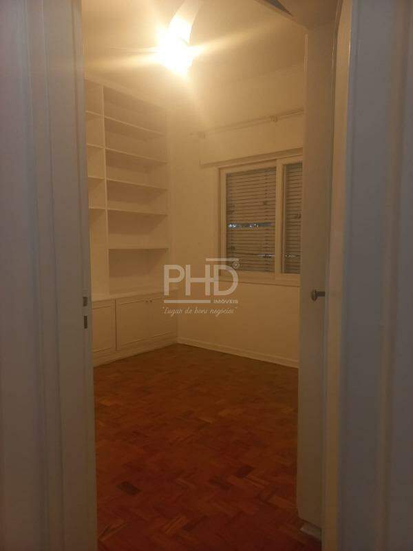 Apartamento à venda com 3 quartos, 172m² - Foto 15