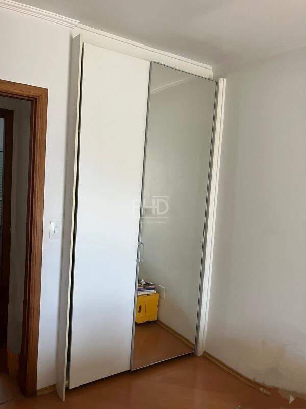 Apartamento à venda com 3 quartos, 100m² - Foto 10