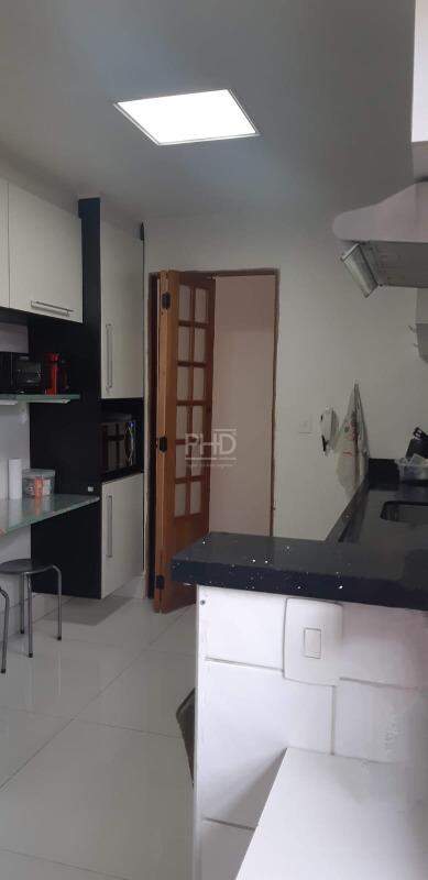 Apartamento à venda com 3 quartos, 100m² - Foto 8