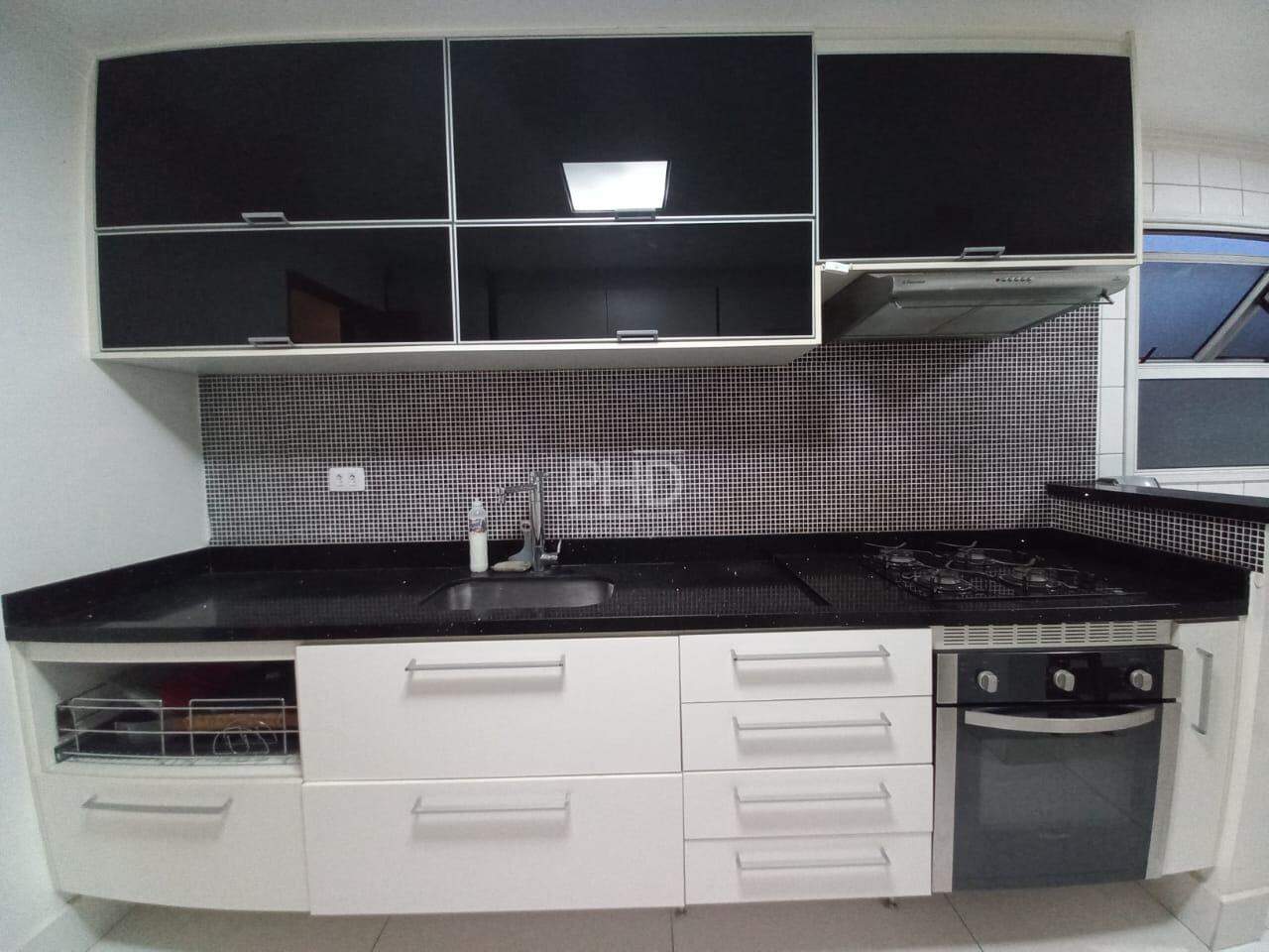 Apartamento à venda com 3 quartos, 100m² - Foto 5