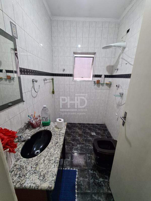 Sobrado à venda com 3 quartos, 215m² - Foto 11