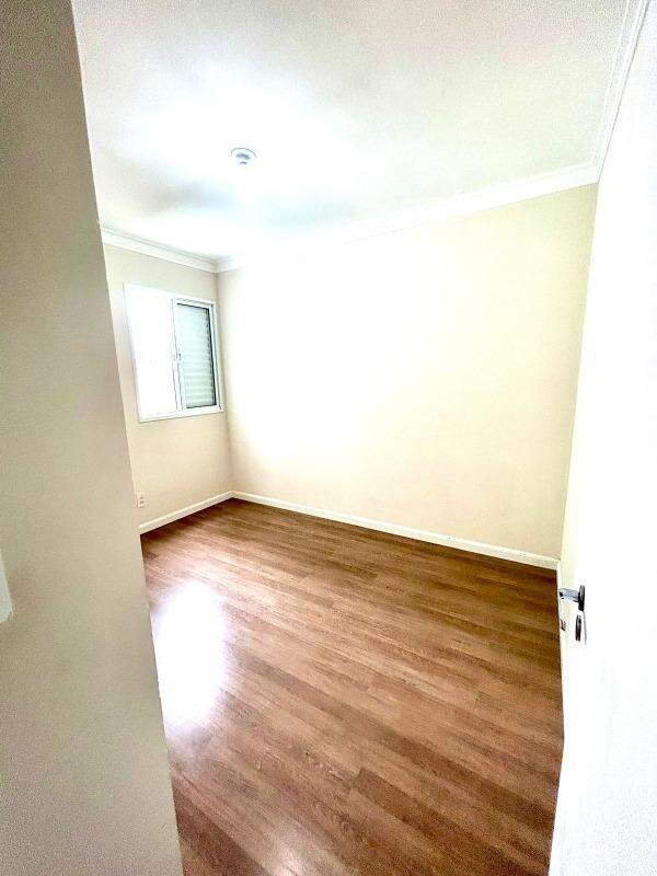 Apartamento à venda com 3 quartos, 83m² - Foto 27