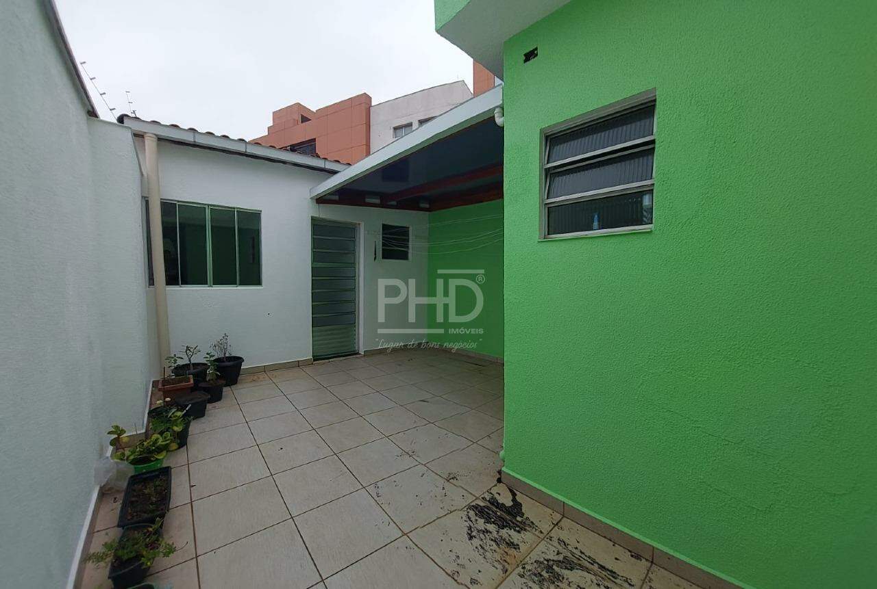 Casa à venda com 3 quartos, 179m² - Foto 18