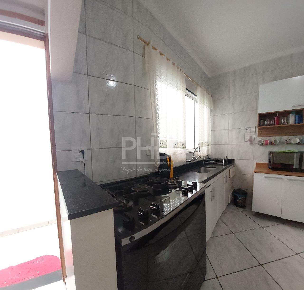 Casa à venda com 3 quartos, 179m² - Foto 6