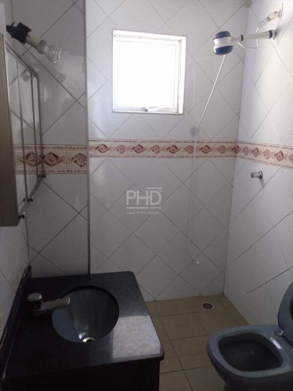 Apartamento para alugar com 2 quartos, 65m² - Foto 18