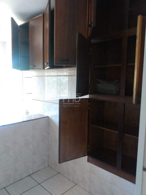 Apartamento para alugar com 2 quartos, 65m² - Foto 10