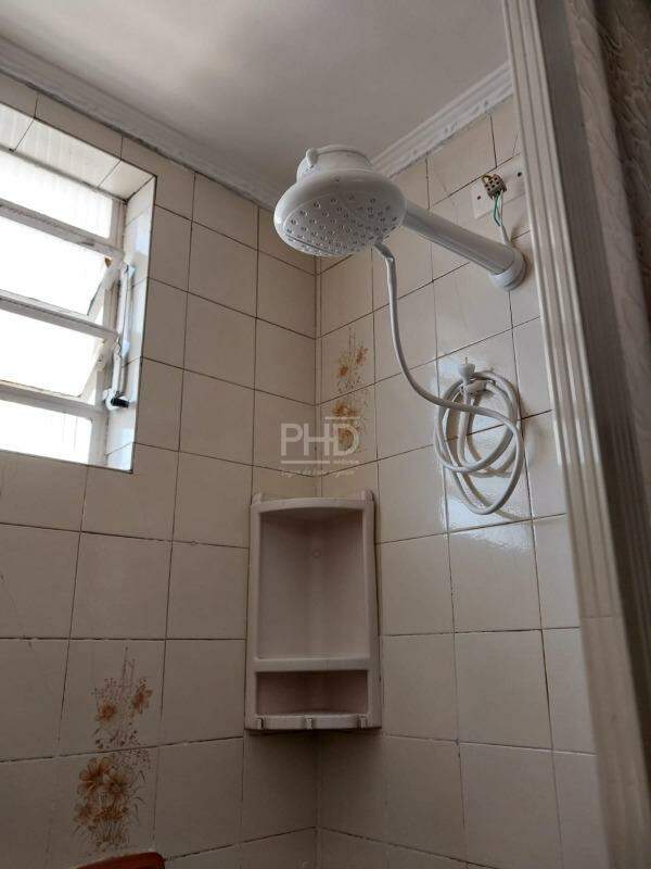 Apartamento para alugar com 2 quartos, 92m² - Foto 16
