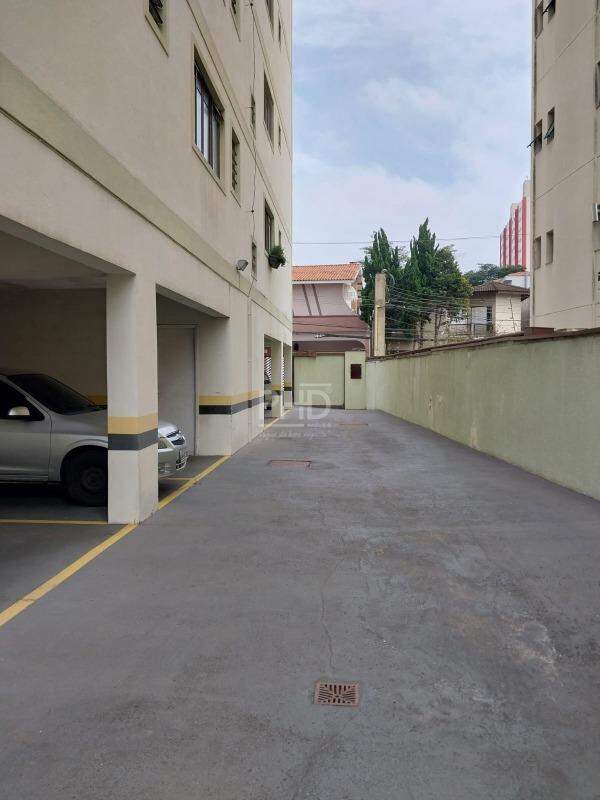 Apartamento para alugar com 2 quartos, 92m² - Foto 18
