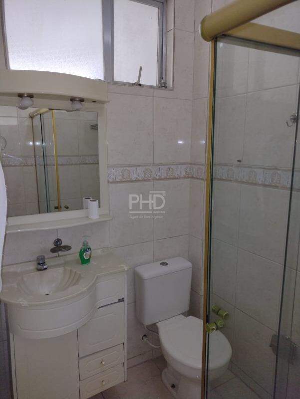 Apartamento para alugar com 1 quarto, 50m² - Foto 12