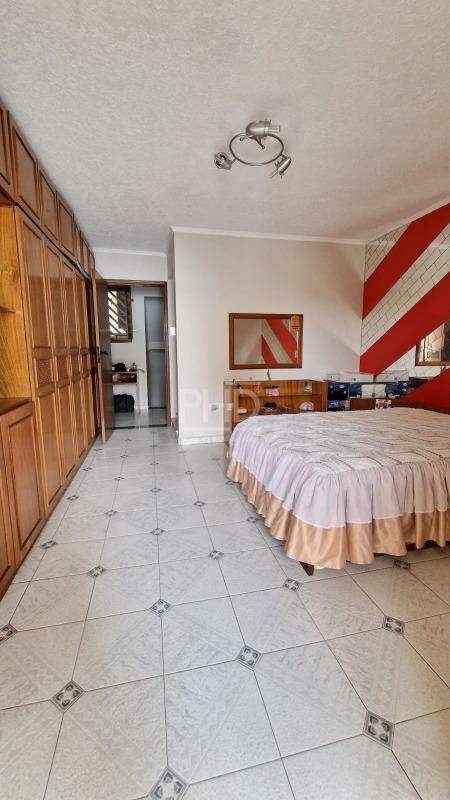 Sobrado à venda com 3 quartos, 258m² - Foto 20