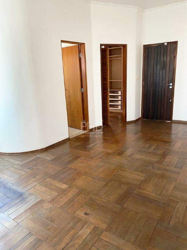 Sobrado à venda com 3 quartos, 240m² - Foto 11