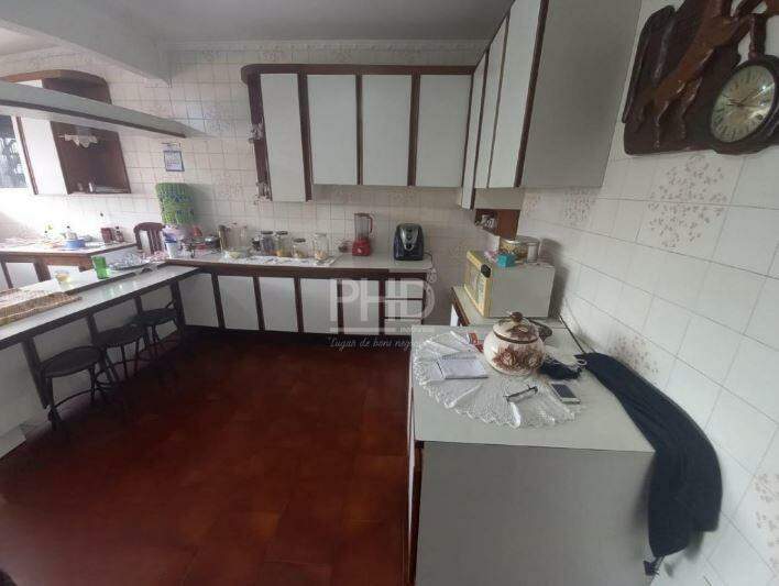 Sobrado à venda com 3 quartos, 263m² - Foto 4