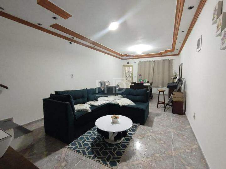 Sobrado à venda com 5 quartos, 268m² - Foto 3