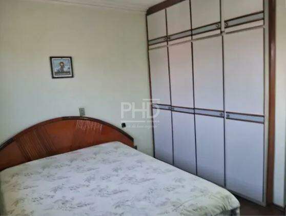 Sobrado à venda com 4 quartos, 380m² - Foto 8