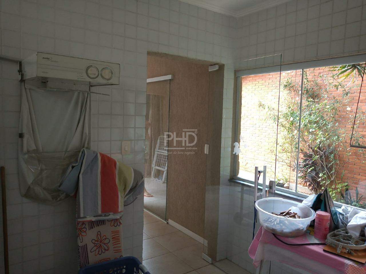 Casa à venda com 3 quartos, 208m² - Foto 54