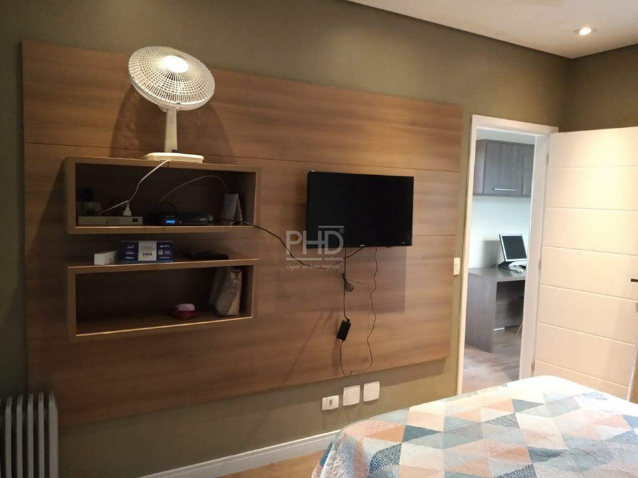 Casa à venda com 3 quartos, 208m² - Foto 20