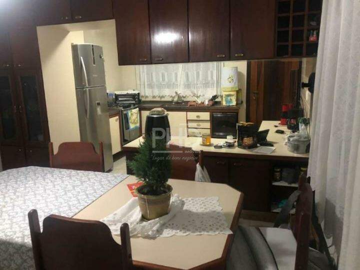 Sobrado à venda com 3 quartos, 150m² - Foto 4