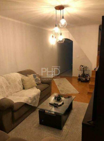 Sobrado à venda com 3 quartos, 150m² - Foto 2