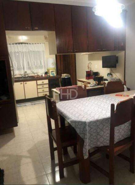 Sobrado à venda com 3 quartos, 150m² - Foto 3