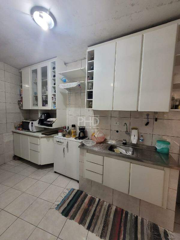 Sobrado para alugar com 2 quartos, 207m² - Foto 7