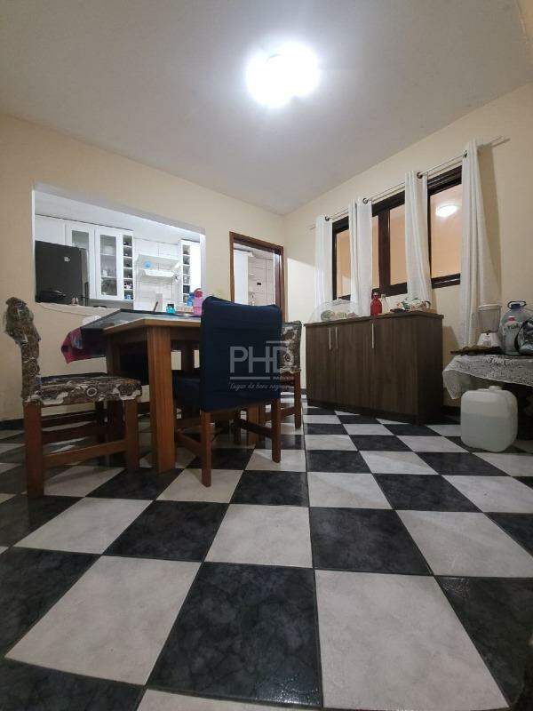 Sobrado para alugar com 2 quartos, 207m² - Foto 5