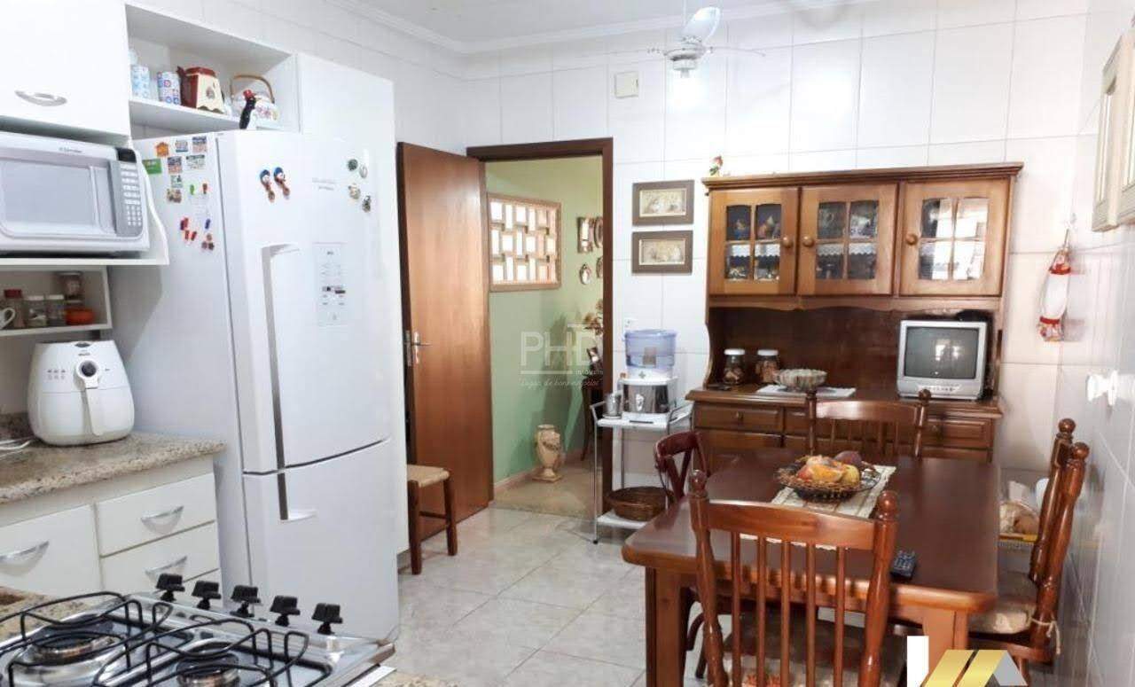 Sobrado à venda com 2 quartos, 102m² - Foto 3