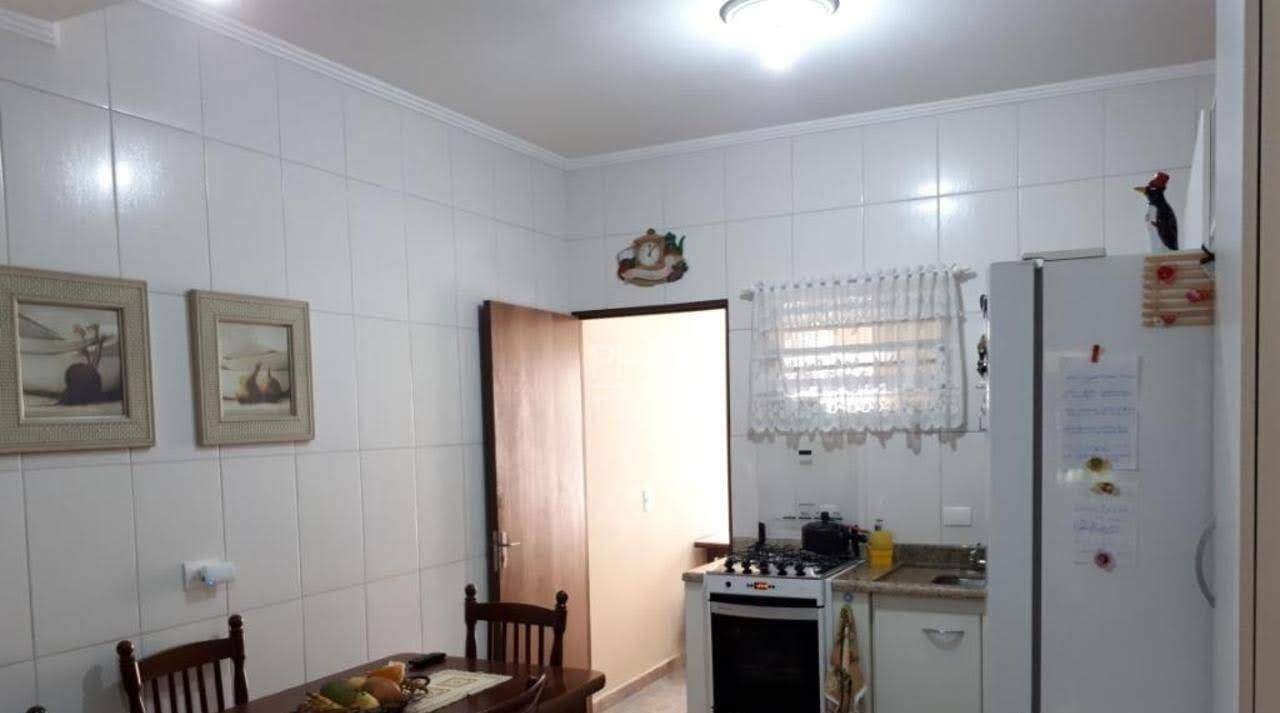 Sobrado à venda com 2 quartos, 102m² - Foto 5