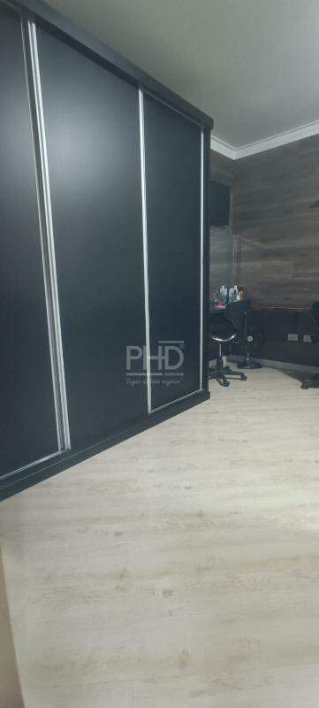 Sobrado à venda com 3 quartos, 226m² - Foto 18