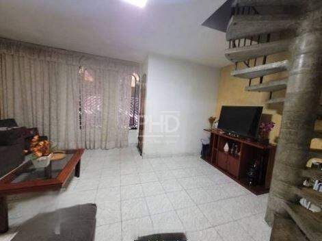 Sobrado à venda com 3 quartos, 166m² - Foto 3