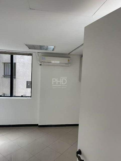 Conjunto Comercial-Sala para alugar, 240m² - Foto 11