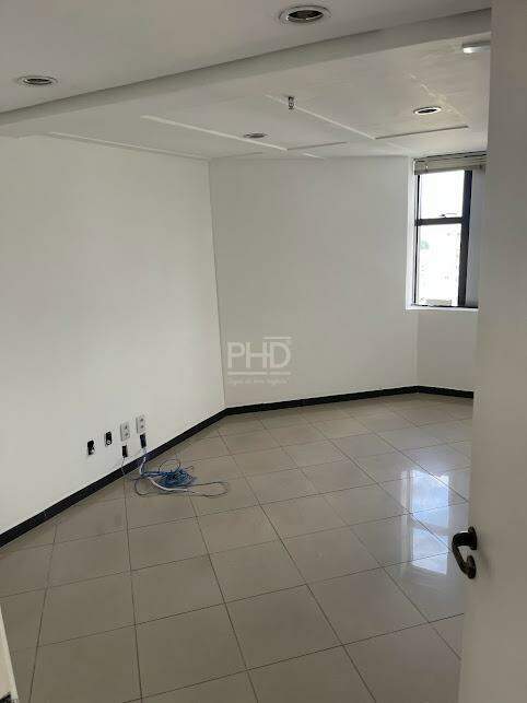 Conjunto Comercial-Sala para alugar, 240m² - Foto 19