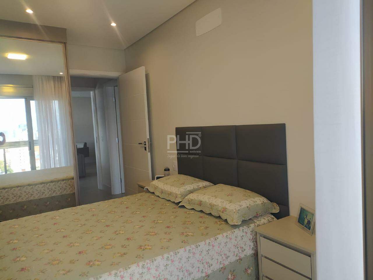 Apartamento à venda com 3 quartos, 165m² - Foto 12