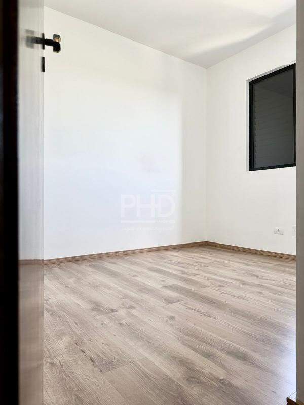 Apartamento à venda com 2 quartos, 57m² - Foto 12