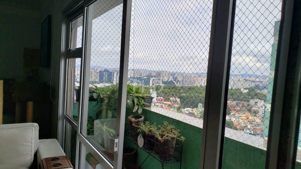 Apartamento à venda com 3 quartos, 123m² - Foto 23