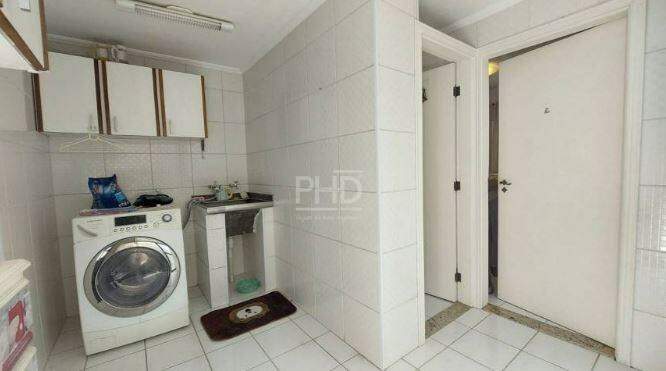 Sobrado à venda com 3 quartos, 327m² - Foto 29