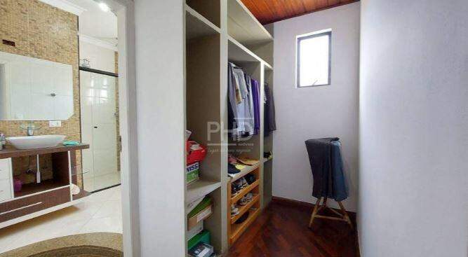 Sobrado à venda com 3 quartos, 327m² - Foto 17